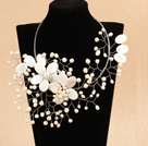 Marvelous Beautiful White Series Natural Freshwater Pearl Shell Flower Woven Party Necklace