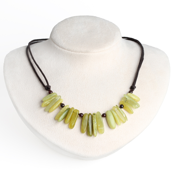 Wholesale A long Hanyu necklace with side holes