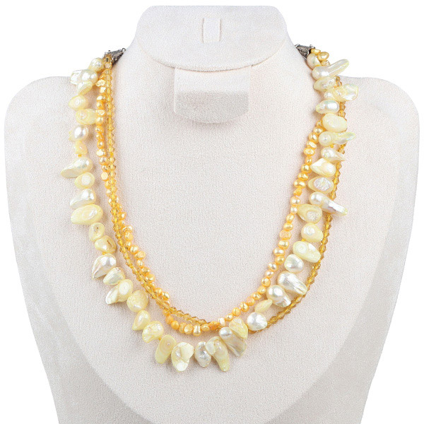 Crystal shaped yellow pearl necklace