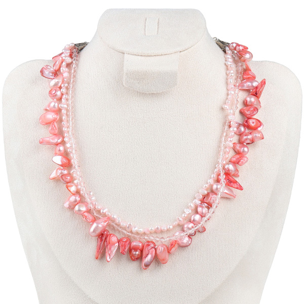 Crystal shaped light pink pearl necklace