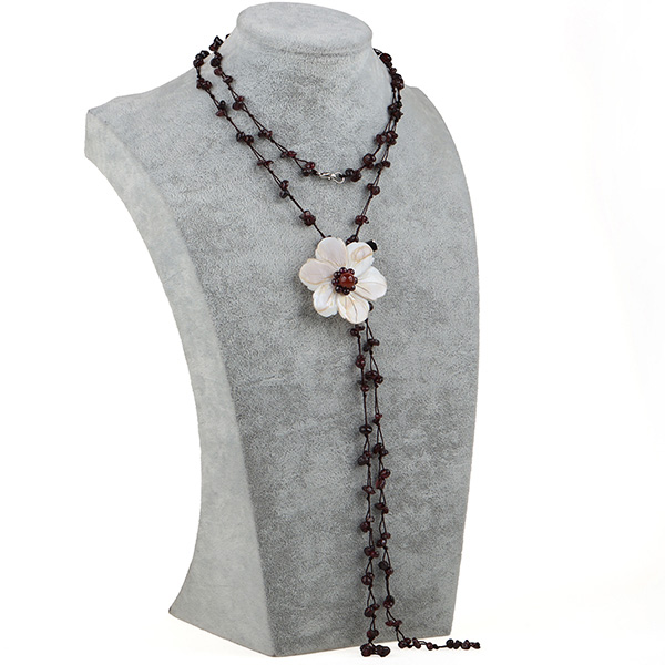 Garnet Pearl Shell Flower Necklace