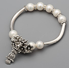 Fashion 8.5-9mm A Grade Natural White Freshwater Pearl Rhinestone Bracelet With Tube Flower Owl Charm Accessories